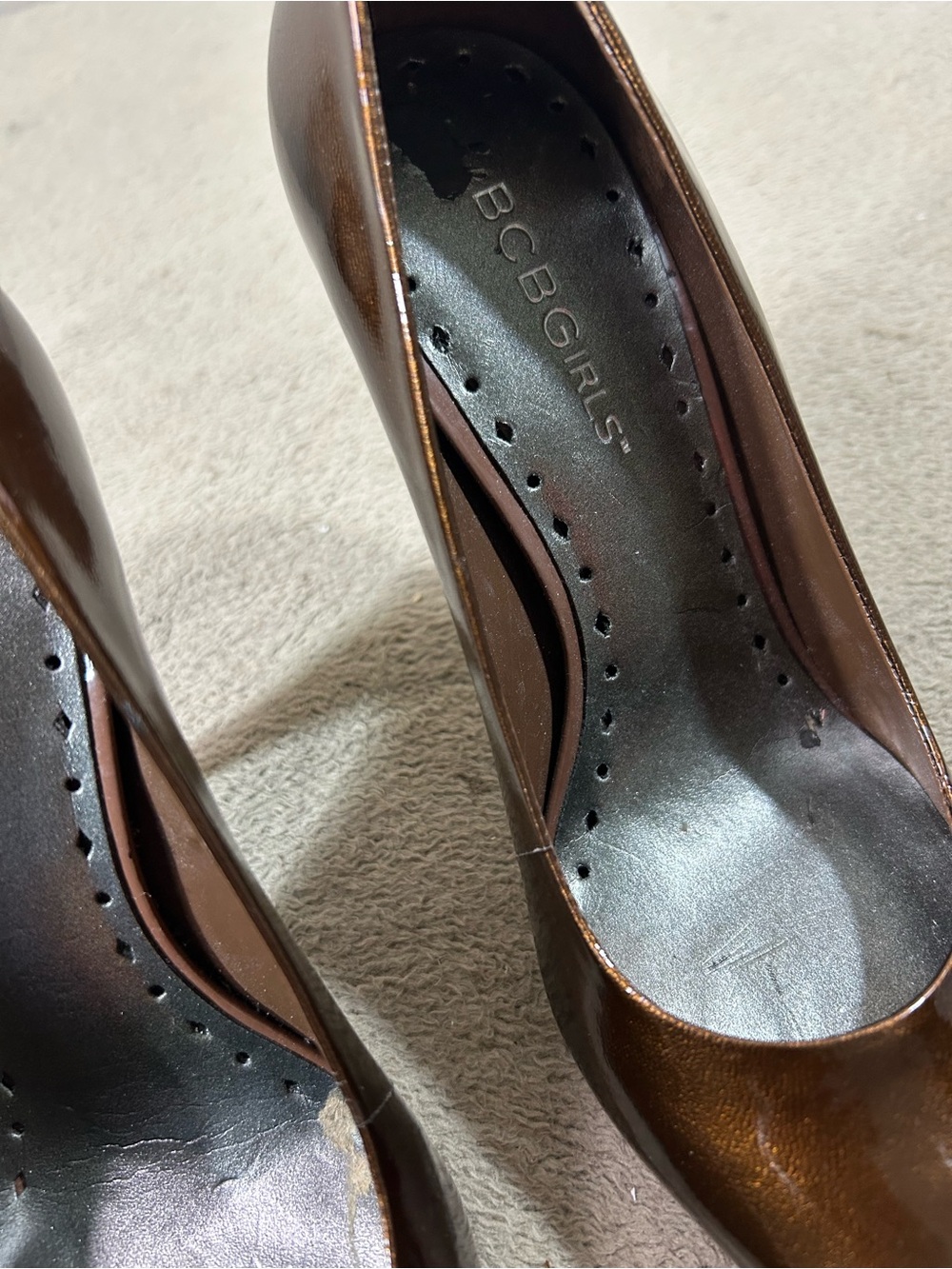 BCBGirls Womens 5.5B Bronze Brown Patent Pointed Toe Pumps Stiletto Heels - Picture 5 of 9